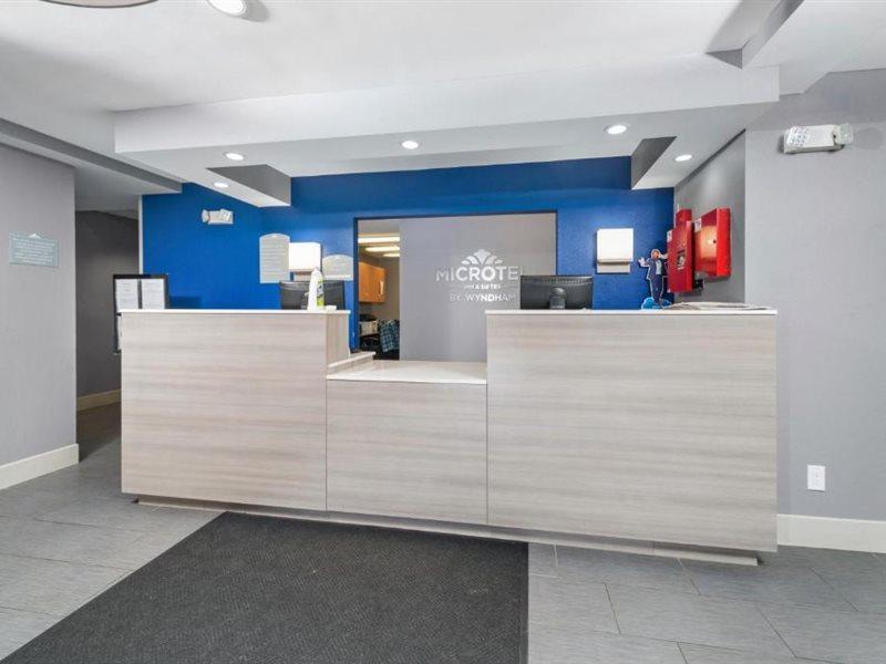 Microtel Inn & Suites By Wyndham Bethel/Danbury Ngoại thất bức ảnh