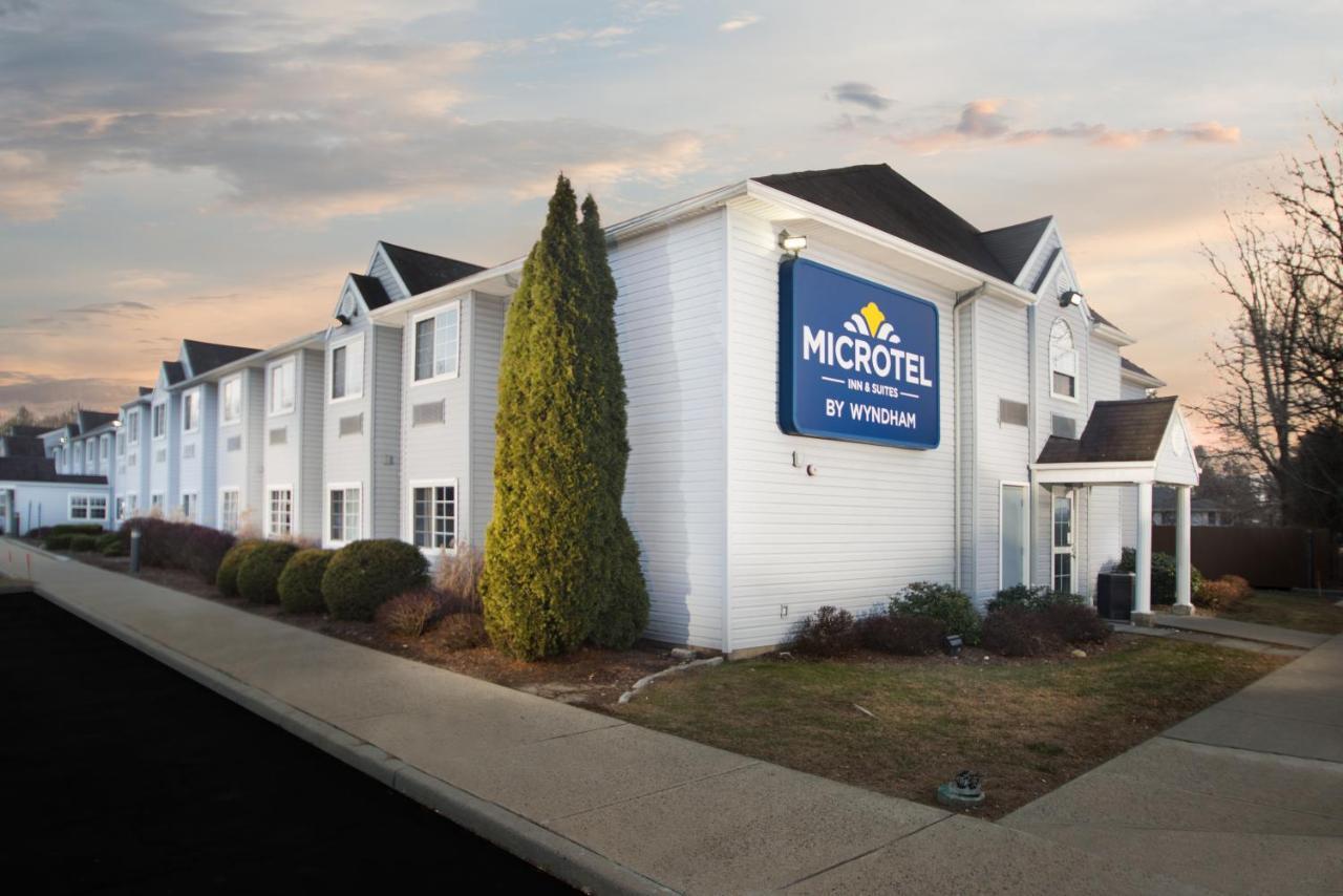 Microtel Inn & Suites By Wyndham Bethel/Danbury Ngoại thất bức ảnh